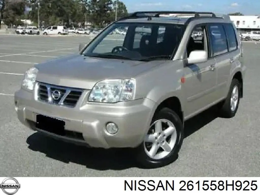 Фара противотуманная левая 261558H900 Nissan/Infiniti