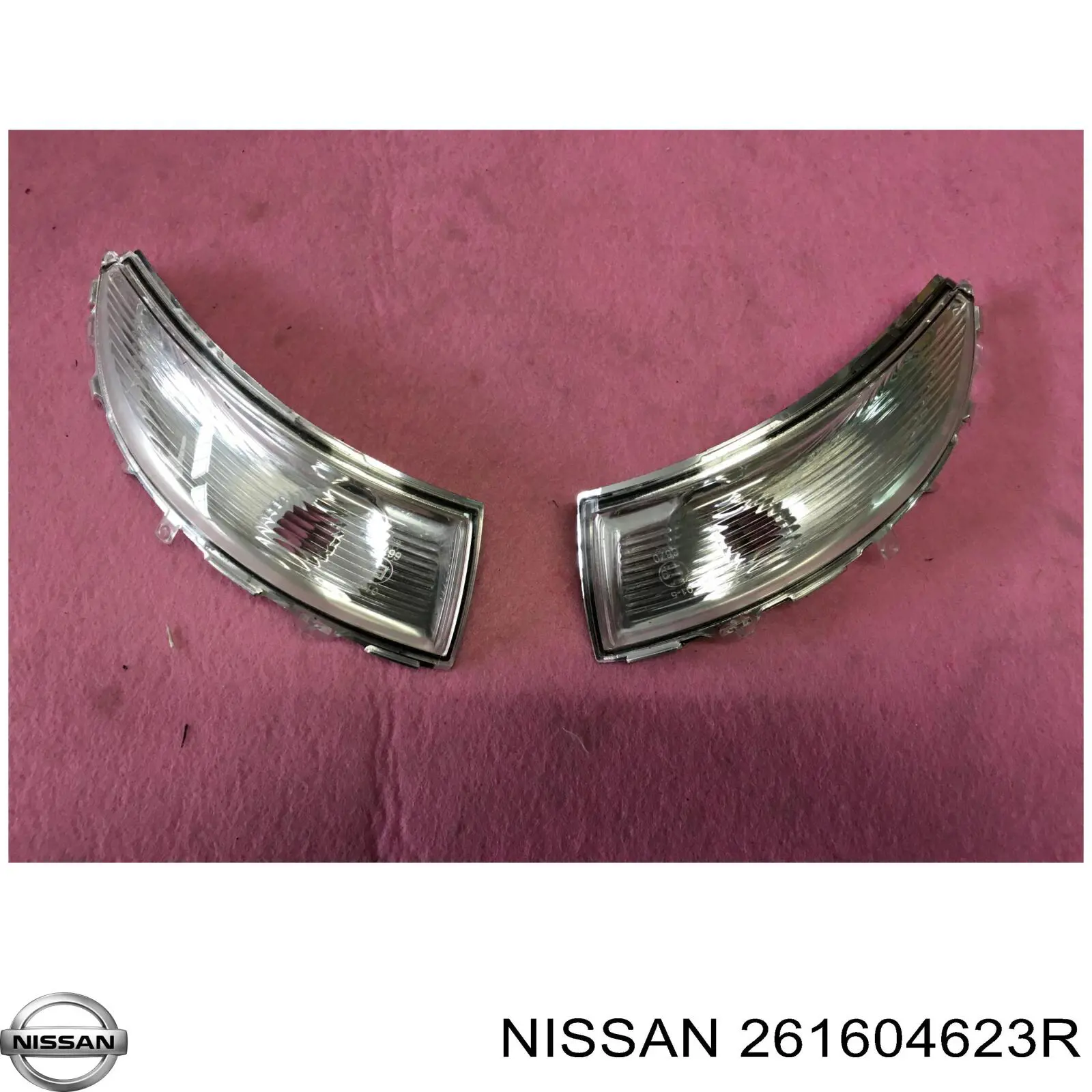 261604623R Nissan pisca-pisca de espelho direito