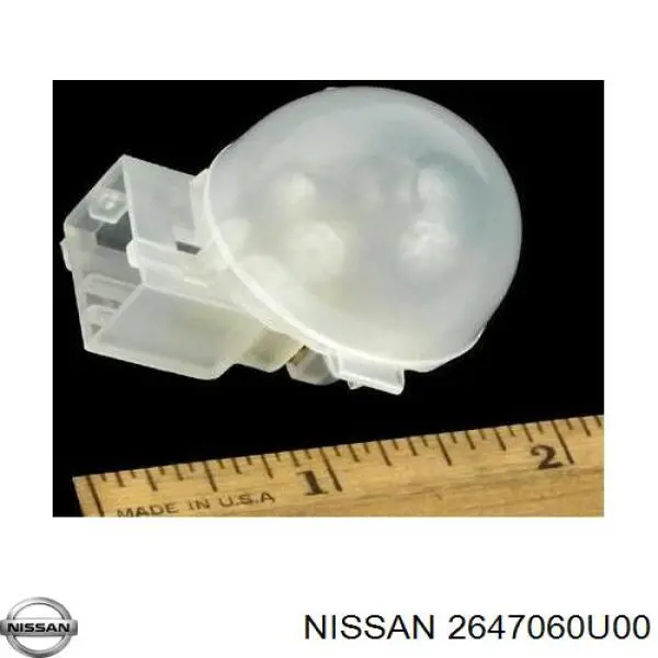 Лампа освещения багажника Nissan 2647060U00