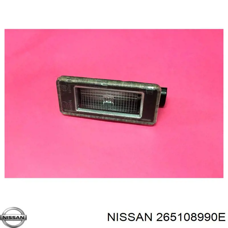 Фонарь подсветки номерного знака 265108990E Nissan/Infiniti