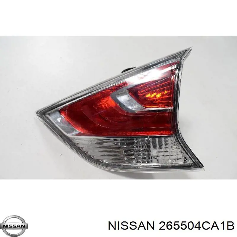 Фонарь задний правый внутренний 265504CA1B Nissan/Infiniti