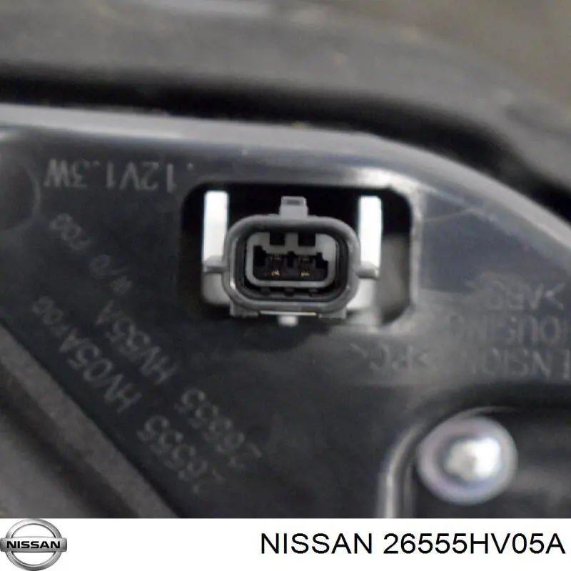 Фонарь задний левый 26555HV05A Nissan/Infiniti
