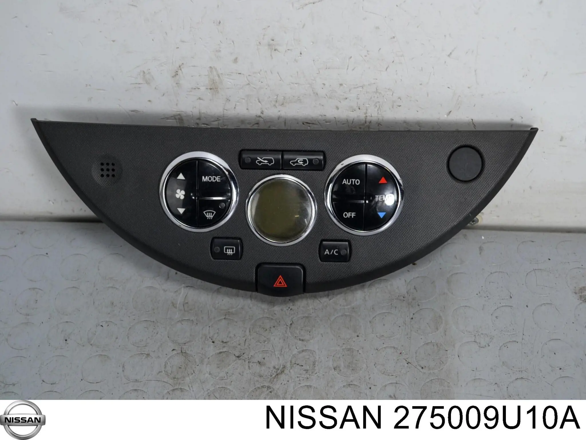 Блок управления режимами отопления/кондиционирования на Nissan Note E11