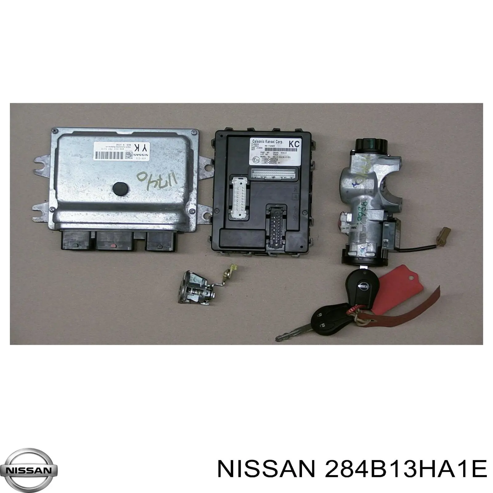 284B13HA1E Nissan/Infiniti Блок управления систем комфорта