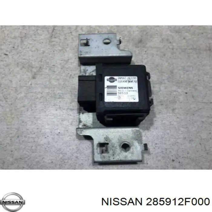  285912F000 Nissan