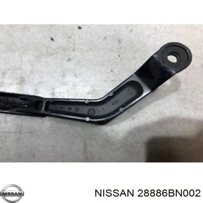 Рычаг стеклоочистителя Nissan/Infiniti 28886BN002 цена, от 4.67 USD