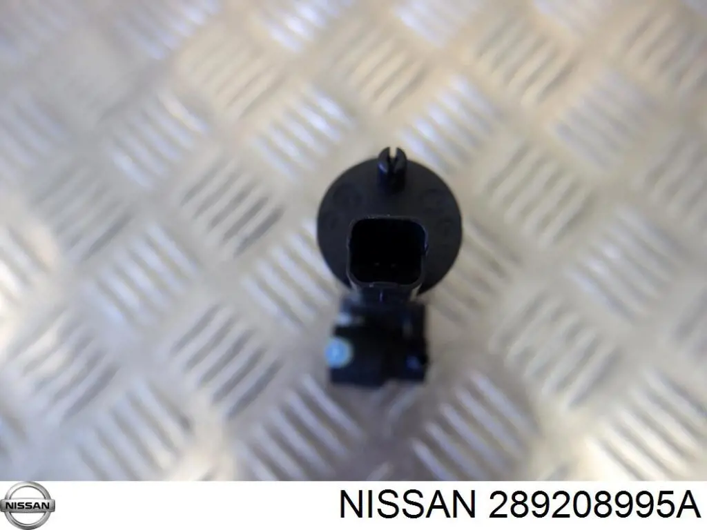 Насос-мотор омывателя стекла переднего Nissan 289208995A
