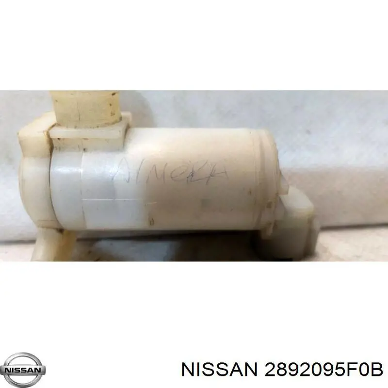Купить 2892095F0B Nissan/Infiniti Моторчик омывателя переднего стекла