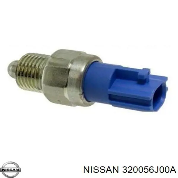 Датчик включения фонарей заднего хода Nissan 320056J00A