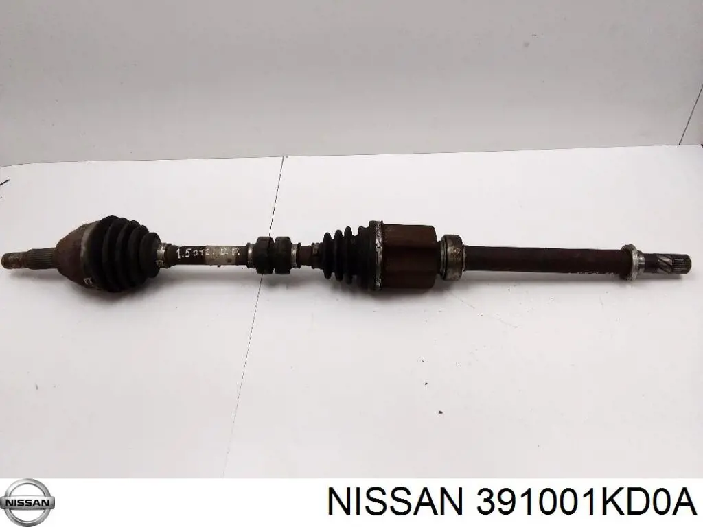 Полуось (привод) передняя правая 391001KD0B Nissan