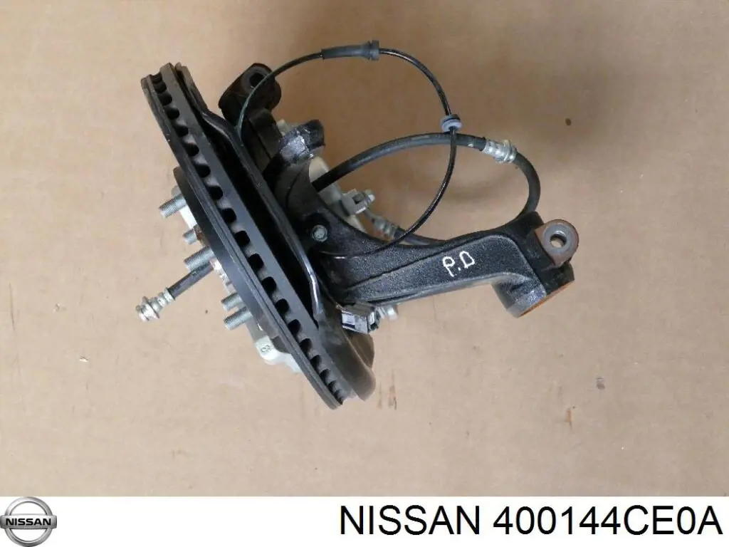 400144CE0A Nissan цапфа (поворотный кулак передний правый)