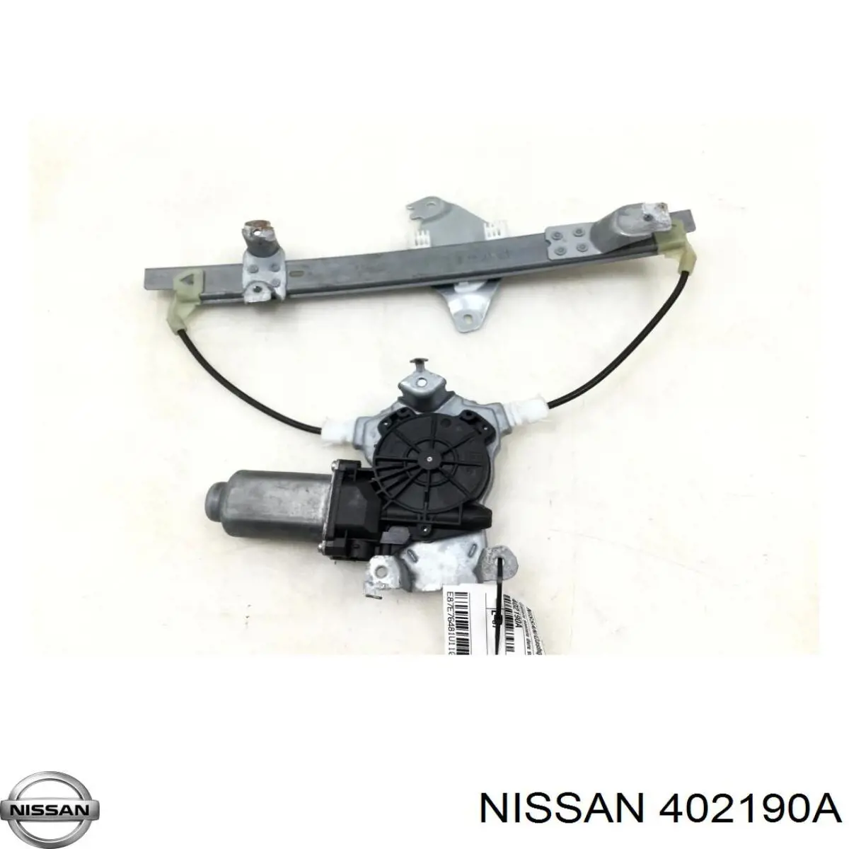 402190A Nissan 