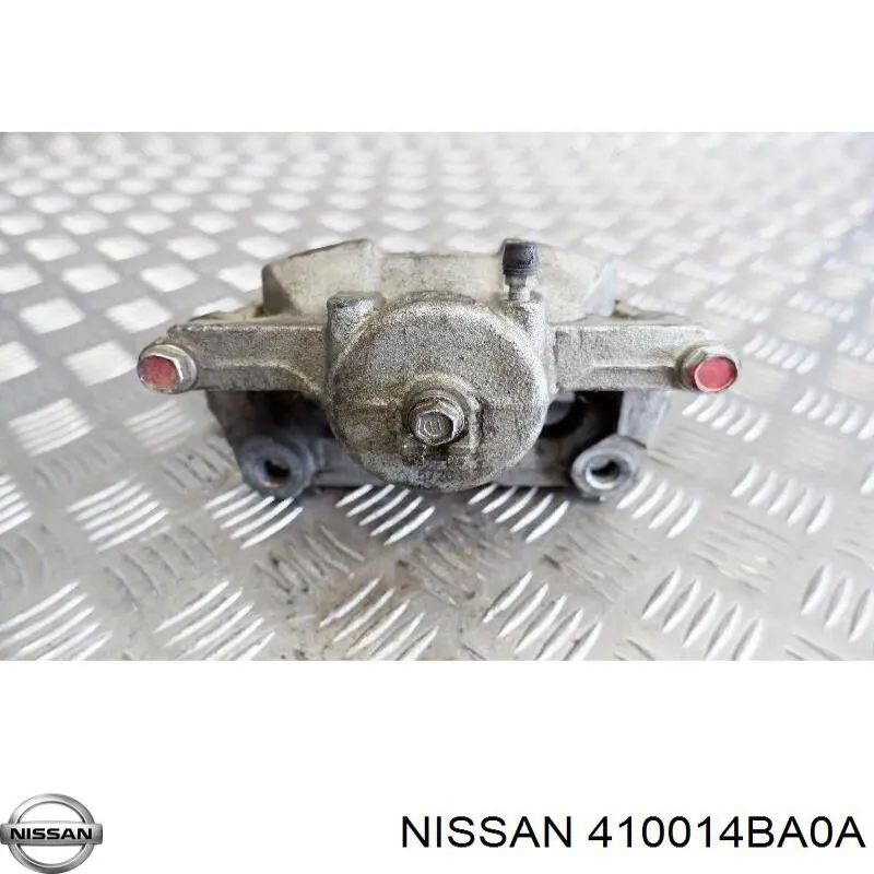Суппорт тормозной передний правый Nissan/Infiniti 410014BA0A