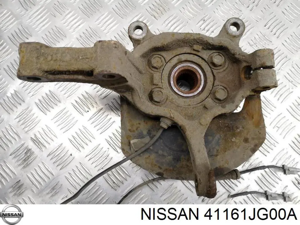 Защита тормозного диска переднего левого 411611156R Renault (RVI)