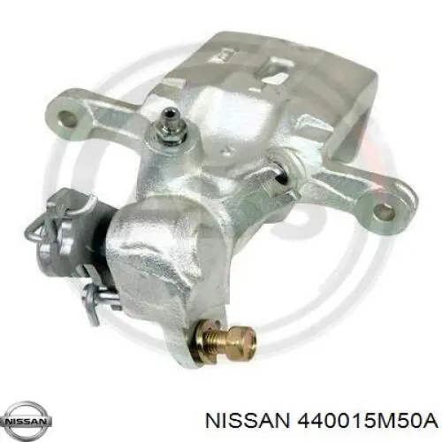 440015M50A Nissan суппорт тормозной задний правый