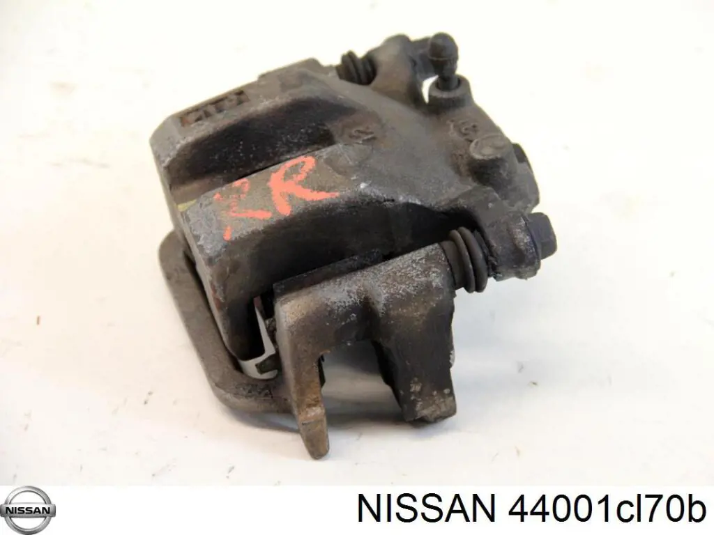 Суппорт тормозной задний правый Nissan 44001CL70B