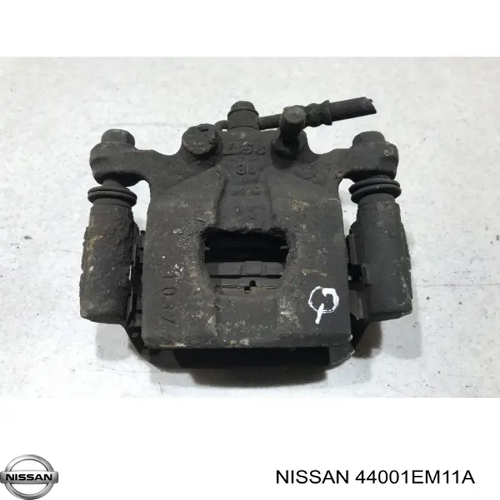 44001EM11A Nissan/Infiniti Суппорт тормозной задний правый