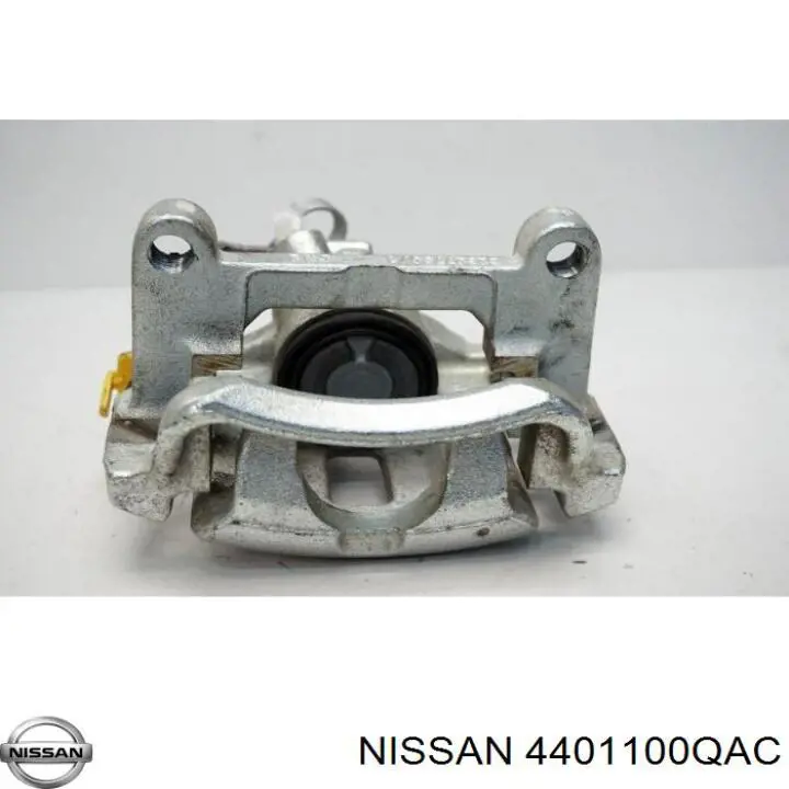 4401100QAC Nissan/Infiniti Тормозной суппорт задний левый