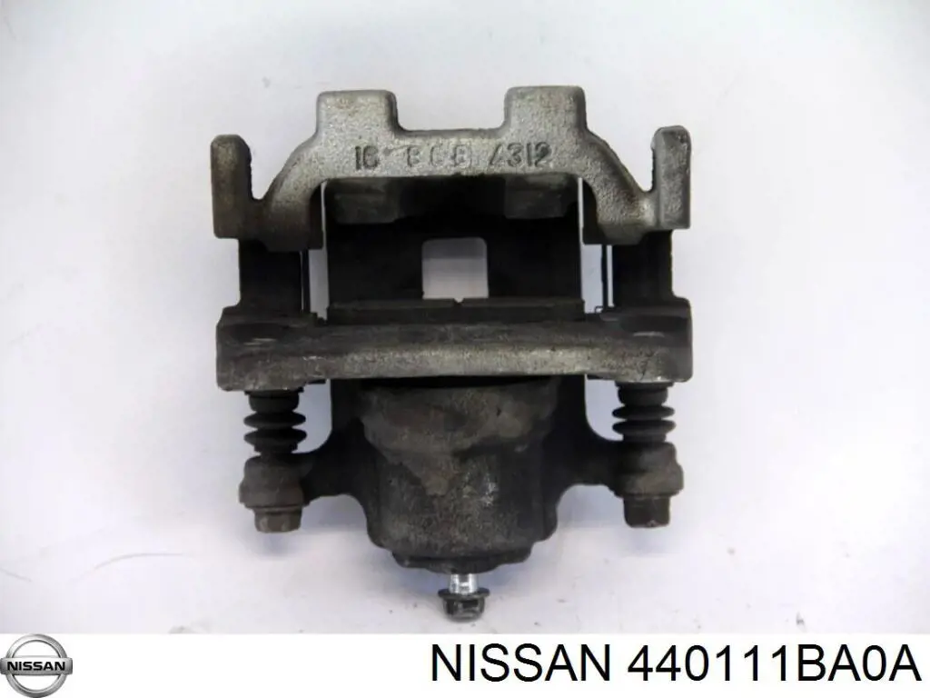 Купить 440111BA0A Nissan/Infiniti Суппорт задний левый