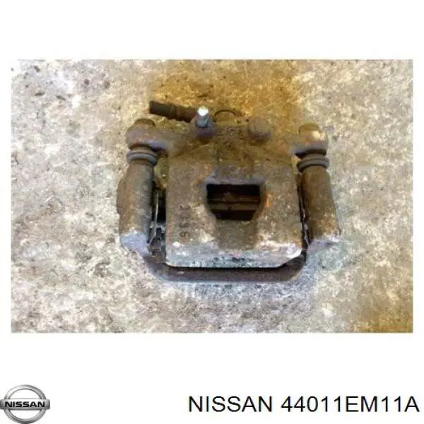 44011EM11A Nissan суппорт тормозной задний левый