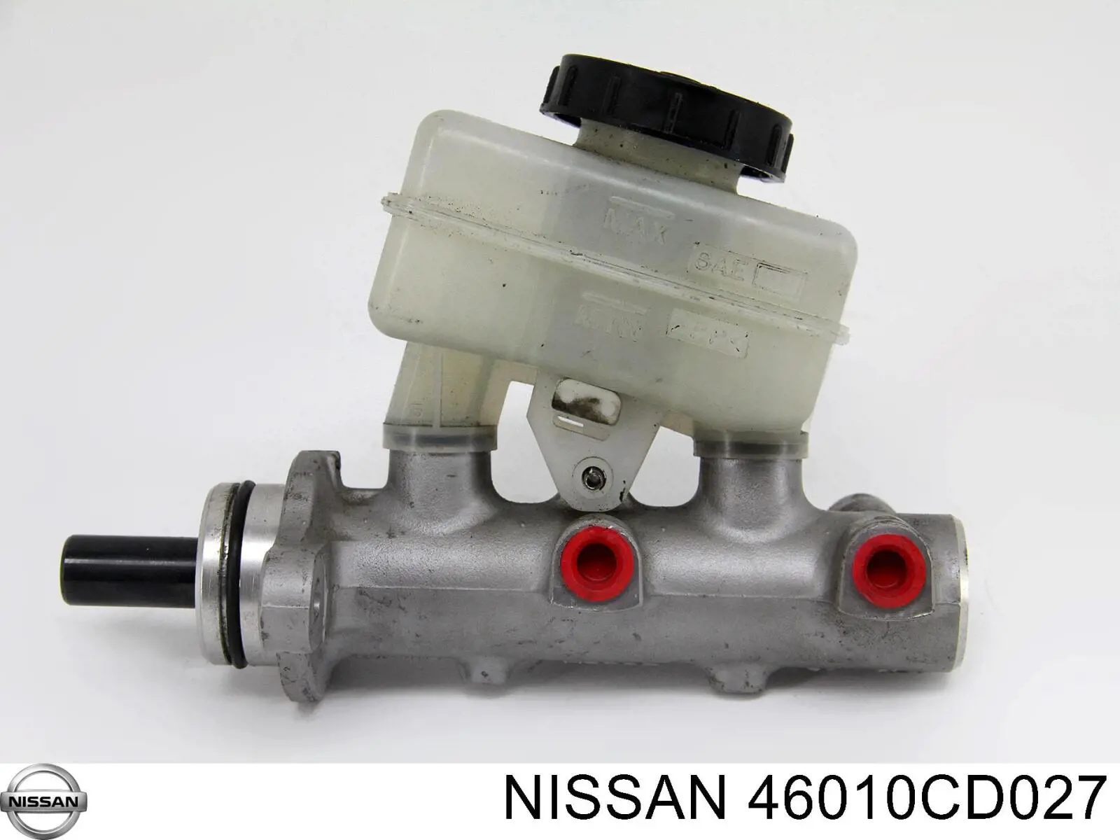 Цилиндр тормозной главный Nissan 46010CD027