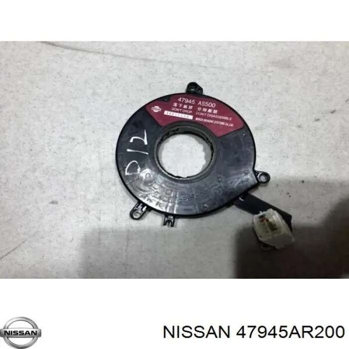 Датчик угла поворота рулевого колеса на Nissan Primera P12