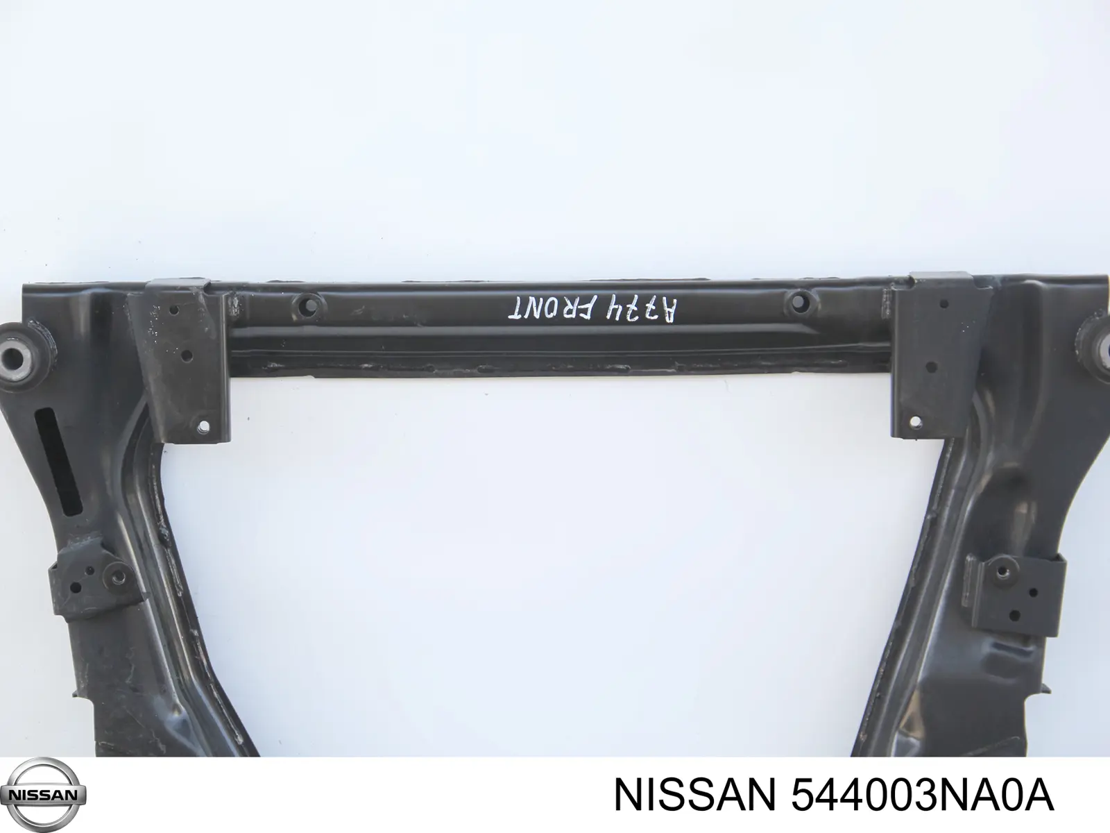 Передняя балка Nissan/Infiniti 544003NA0A цена, от 158.72 USD