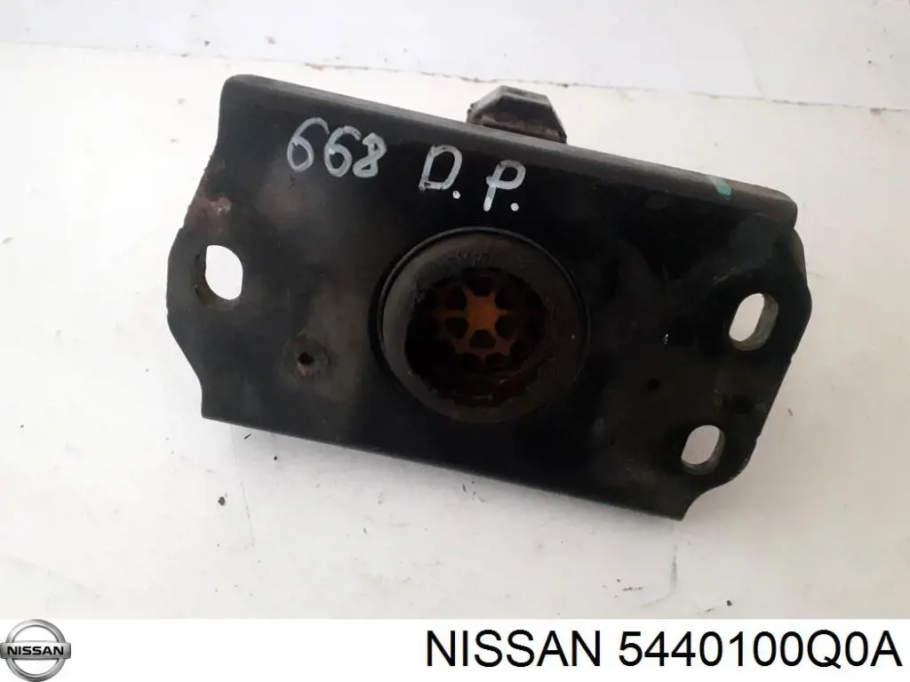 Передняя балка Nissan/Infiniti 5440100Q0A цена, от 256.17 USD