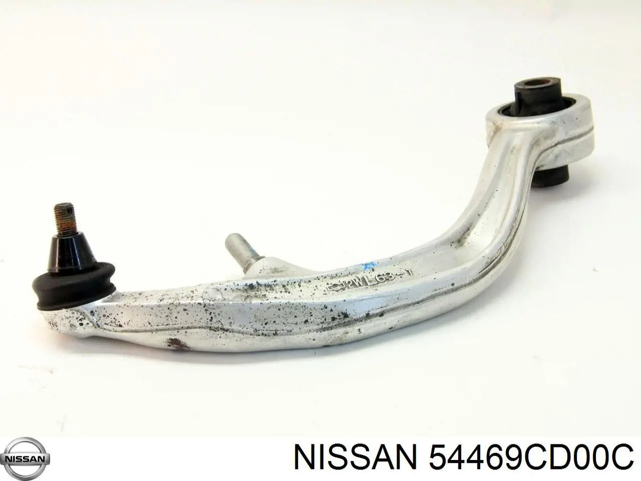 Рычаг передней подвески левый 54469CD00C Nissan/Infiniti