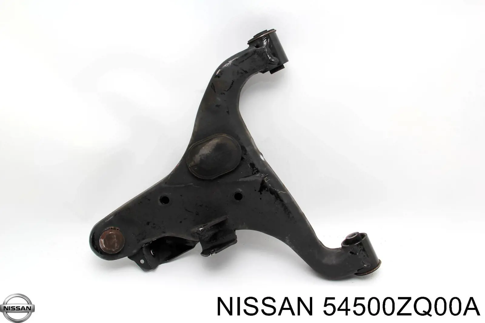 54500ZC30A Nissan/Infiniti Рычаг передней подвески нижний, правый