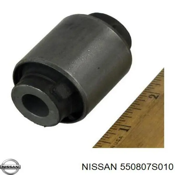 550807S010 Nissan/Infiniti Болт крепления заднего нижнего рычага, наружный