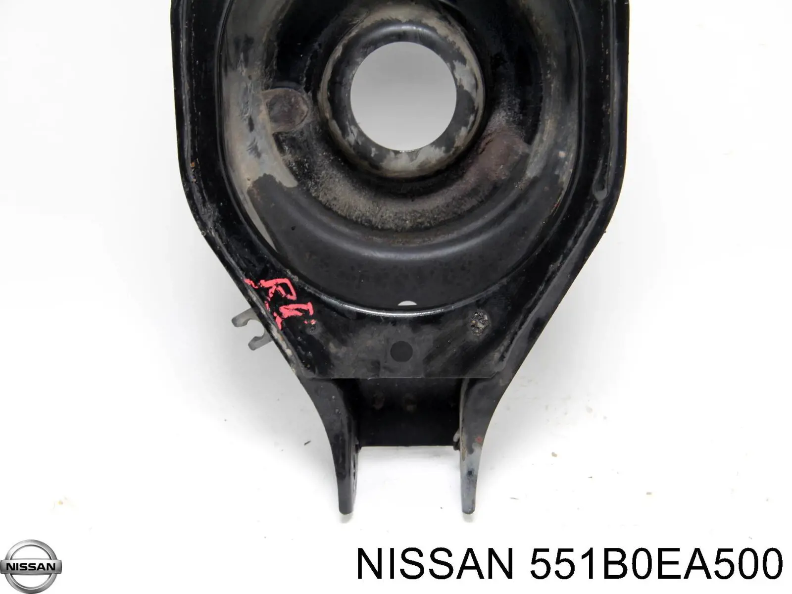 Нижний рычаг задней подвески 551B0EA500 Nissan/Infiniti