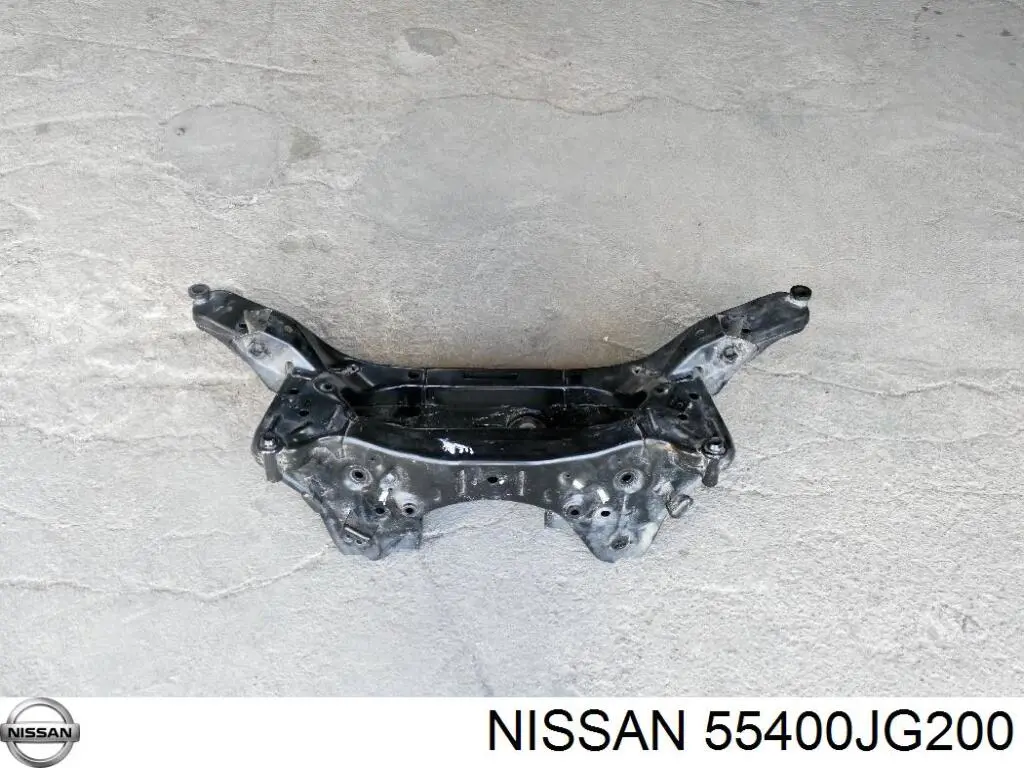 55400JG200 Nissan балка задней подвески (подрамник)