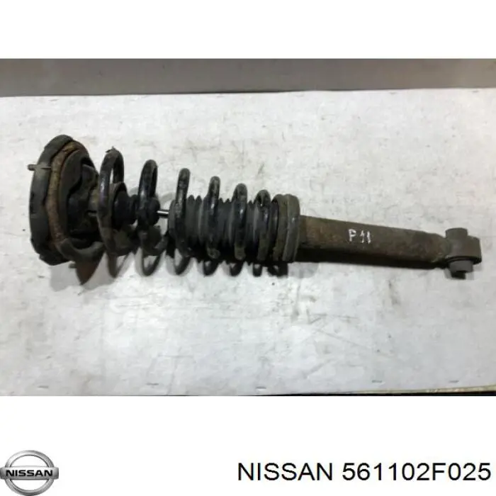 561102F025 Nissan амортизатор передний