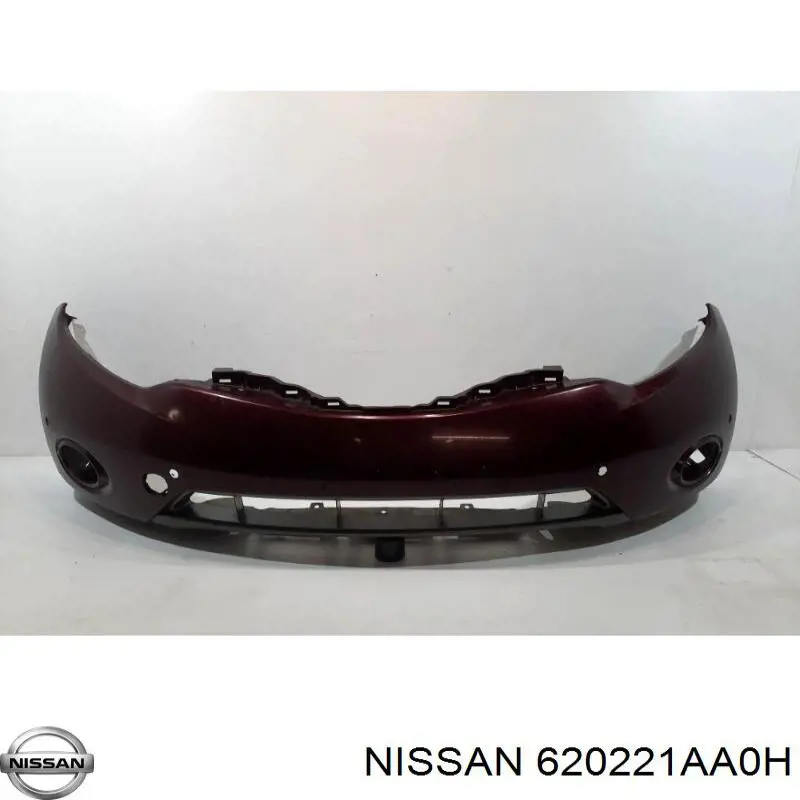 Передний бампер FBM221AA0J Nissan/Infiniti