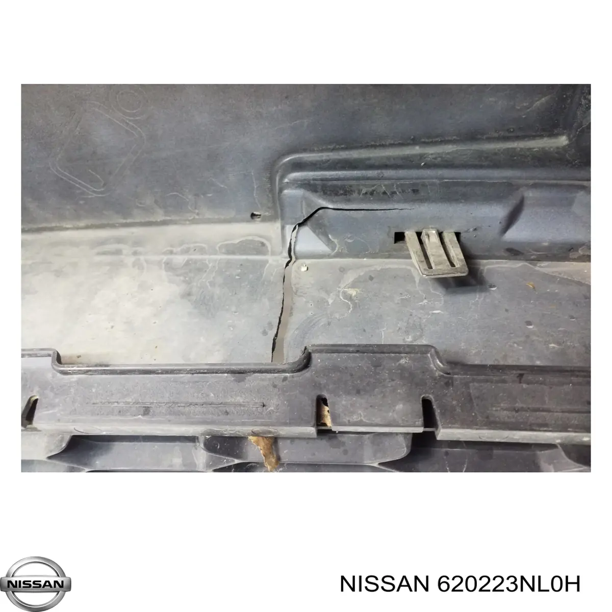 Купить 620223NL0H Nissan/Infiniti Буфер (бампер) передний