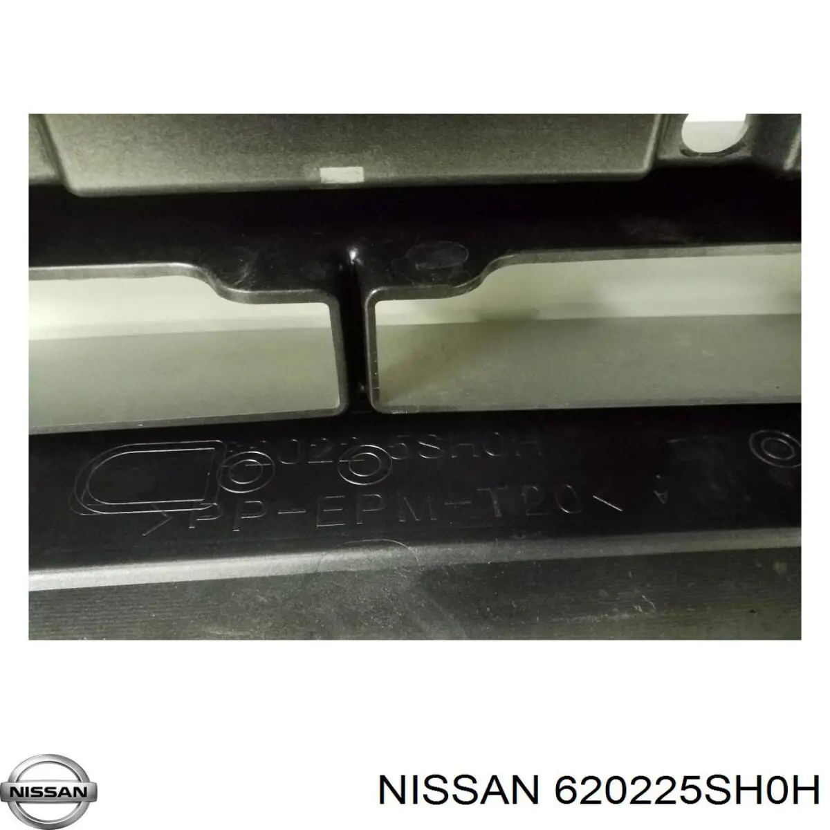 620225SH0H Nissan/Infiniti Бампер передний в сборе