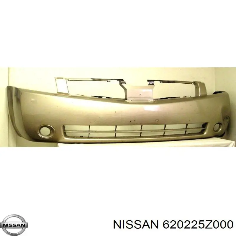Передний бампер на Nissan Quest  