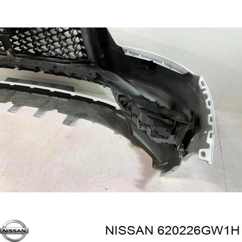 Бампер на авто Nissan/Infiniti 620226GW1H цена, от 684.15 USD