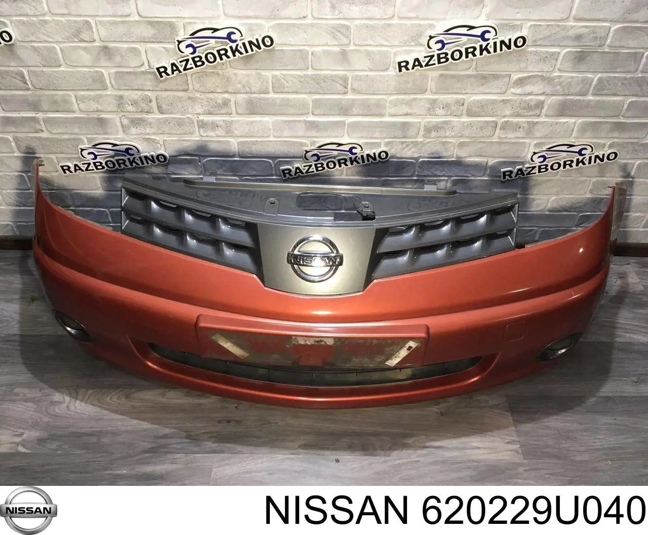 620229U040 Nissan pára-choque dianteiro
