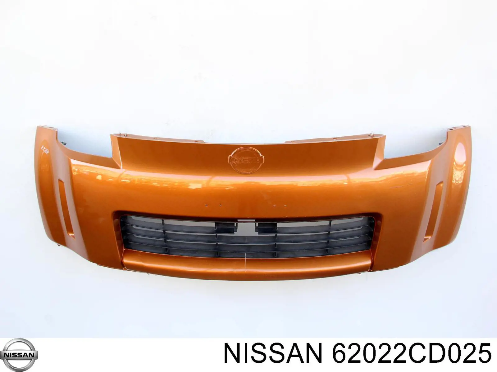 62022CD040 Nissan/Infiniti Бампер передний в сборе