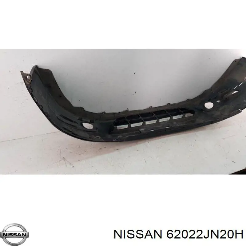 Передний бампер 62022JN20H Nissan/Infiniti