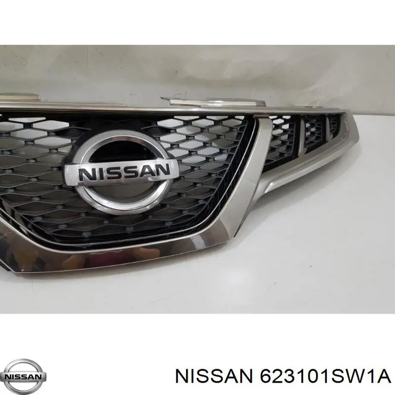 623101SW1A Nissan/Infiniti Решетка радиатора