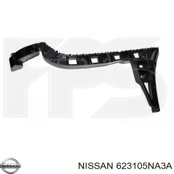 Решетка радиатора 623105NA3A Nissan