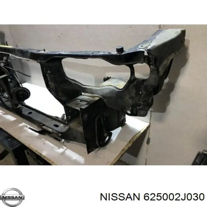 Купить 625002J030 Nissan/Infiniti Установочная панель передняя