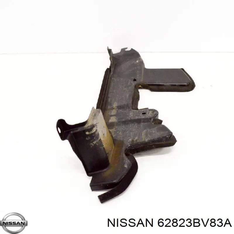 Купить 62823BV83A Nissan/Infiniti Левый дефлектор радиатора