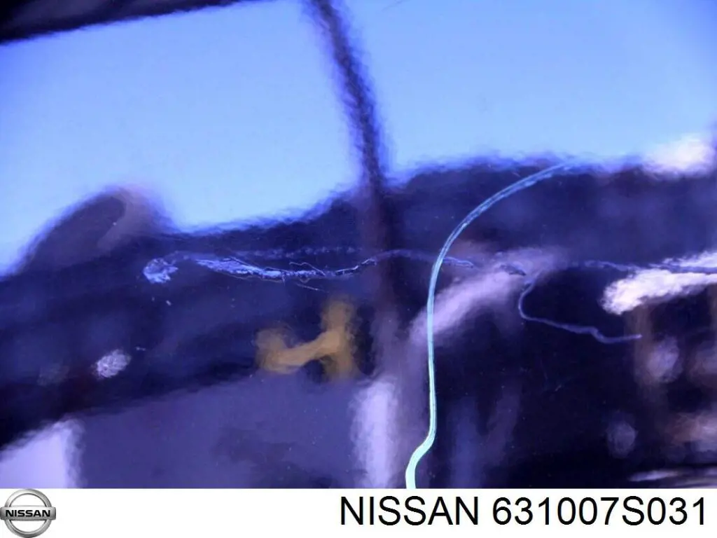 Правое крыло Nissan/Infiniti 631007S030
