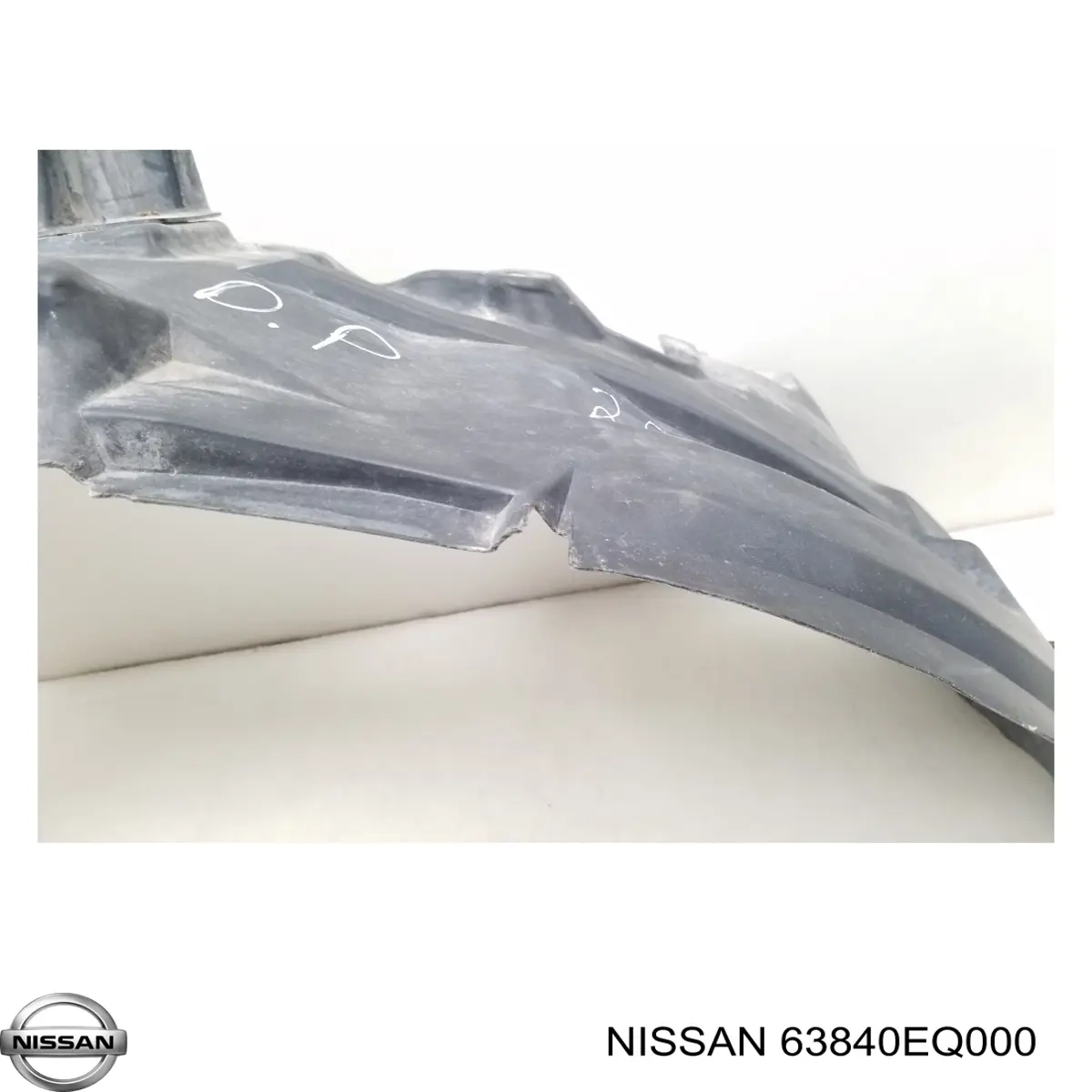 Купить 63840EQ000 Nissan/Infiniti Подкрылок передний правый