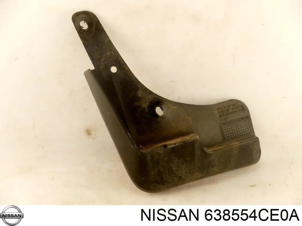 638554CE0A Nissan/Infiniti Брызговик передний, левый