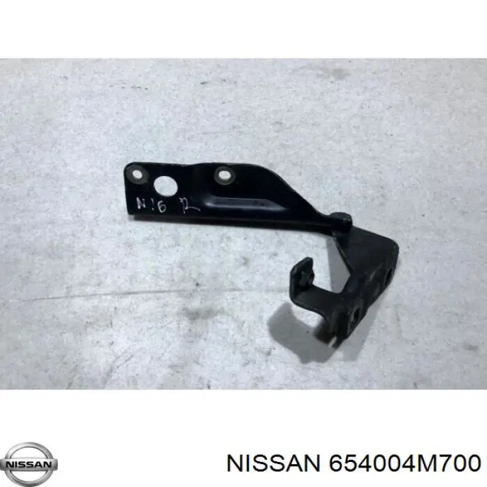 Gozno da capota direito para Nissan Almera (N16)